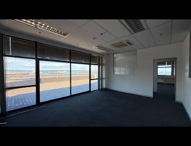738M² OFFICE TO LET IN DURBAN CENTRAL